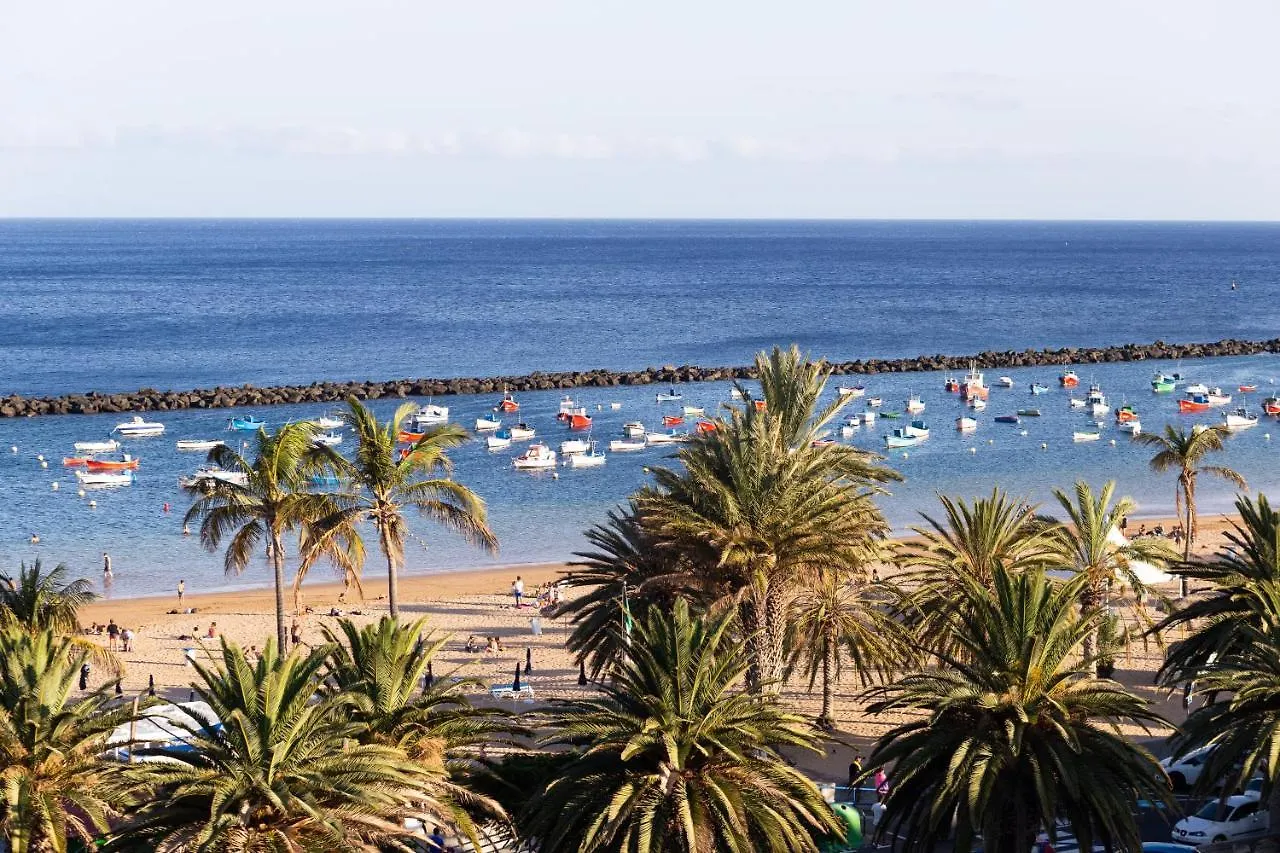 Home2Book Sea Front Las Teresitas Beach Attic San Andres  Apartamento San Andres (Tenerife)